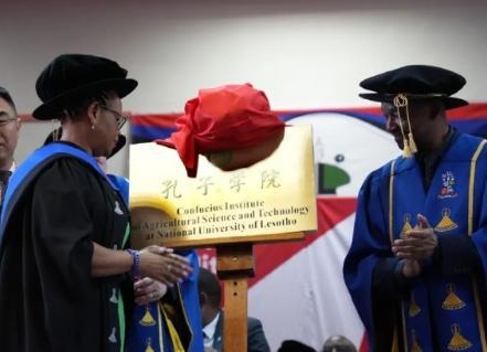 开放进行时代表委员热议深化国际农业合作加快建设农业强国(图7)