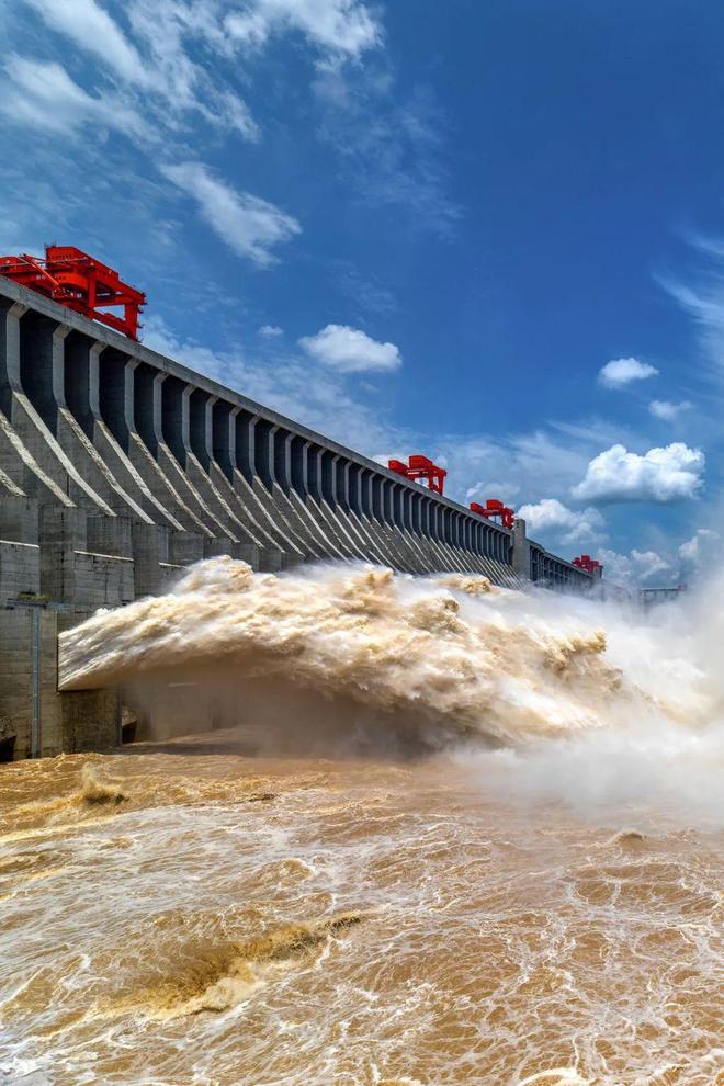 全球发电量第一的中国为啥还在铆足劲建发电站？(图8)