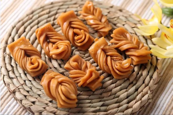 双语驿站10种必吃的传统中式甜点你最喜欢哪一款?(图5)