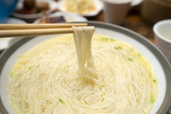 无锡十大小吃排行榜：银丝面在榜酱排骨第一(3)(图1)