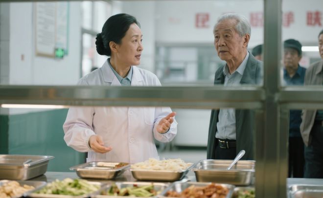 我56岁找到漂亮的搭伙老伴提出AA制6年后她当家她的话让我意外(图1)